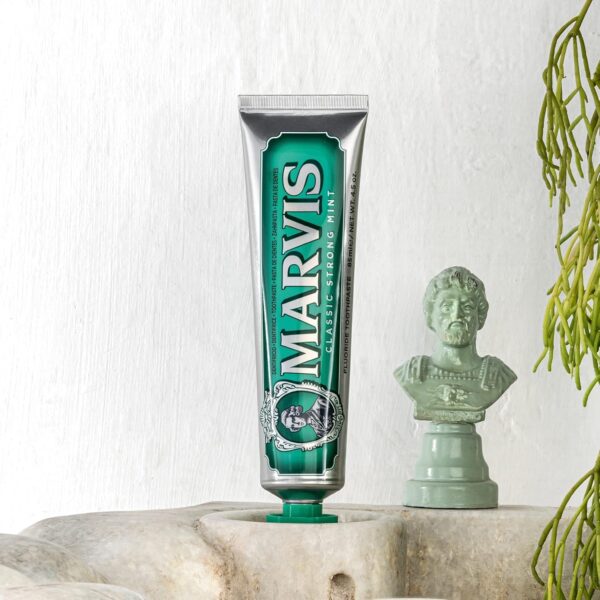 Marvis Classic Strong Mint Toothpaste - Image 2