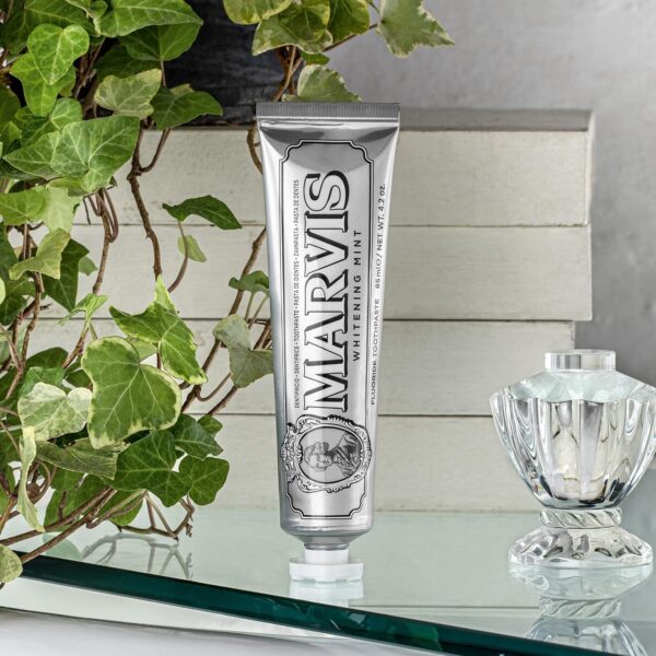 Marvis Whitening Toothpaste, Mint, 85ml - Image 2